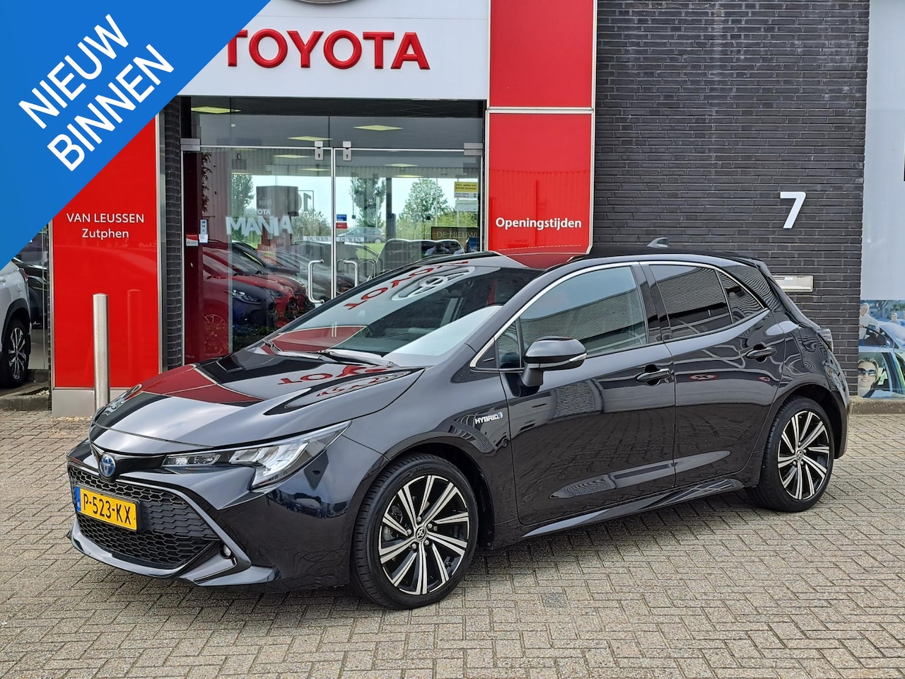 Toyota Corolla - 1.8 Hybrid Business Plus STOELVERWARMING PARKEERCAMERA DRAADLOOS TEL. LADEN - AutoWereld.nl