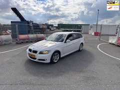 BMW 3-serie Touring - 318i Business Line Navi.Clima