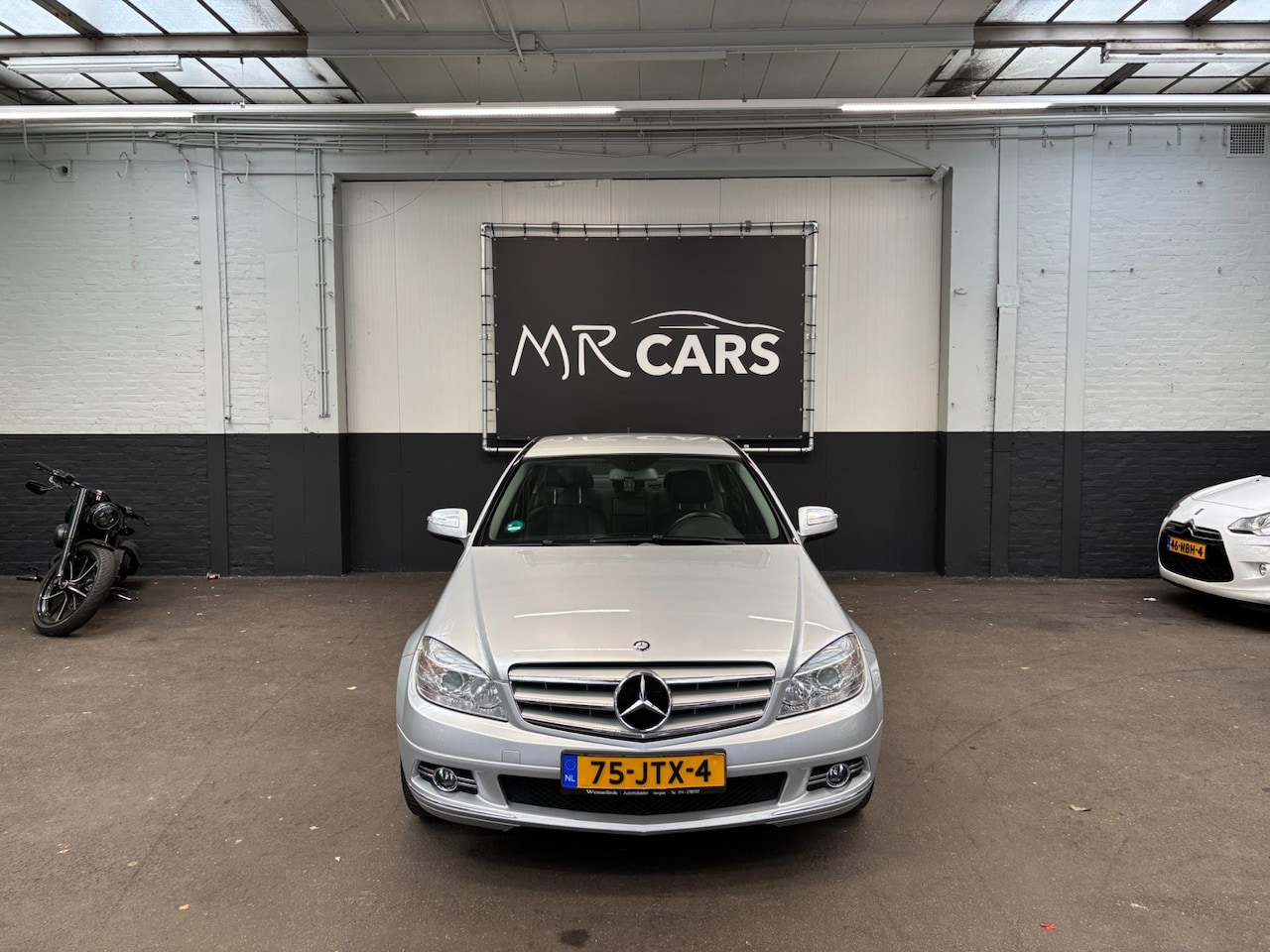 Mercedes-Benz C-klasse - 180 K Avantgarde Automaat Airco/Cruise Control - AutoWereld.nl