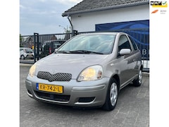 Toyota Yaris - 1.3 VVT-i Sol / AIRCO / ELEKTRISCHE RAMEN