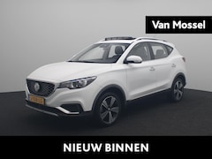 MG ZS - EV Luxury 45 kWh | 1e-Eigenaar | Navi | Panoramadak | Leder | Camera | Apple CarPlay |