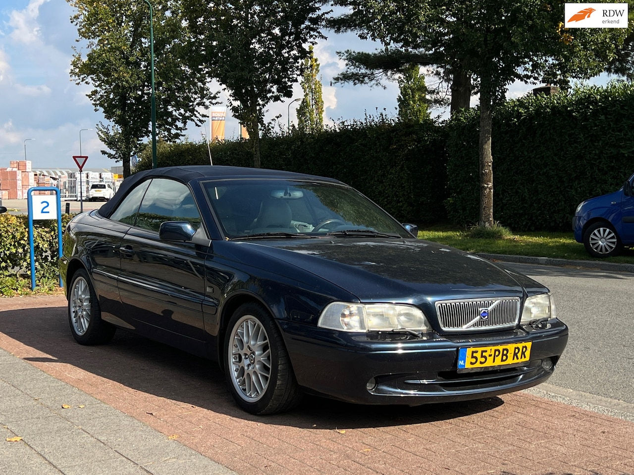 Volvo C70 Convertible - 2.4 T *APK VERLOPEN / VOOR DE LIEFHEBBER - AutoWereld.nl