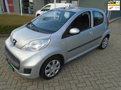 Peugeot 107 - 1.0-12V XS
