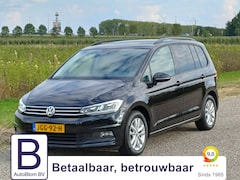 Volkswagen Touran - 1.4 TSI Comfortline 7-Pers. /Clima/Trekh./Carplay/Navi/Cruise/
