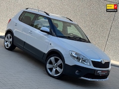 Skoda Fabia - 1.2 TSI Scout Cross Cruise Ctrl Stoelverwarming Airco