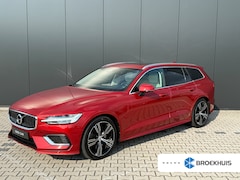 Volvo V60 - 2.0 T8 Twin Engine AWD Inscription | Trekhaak | Panoramadak | Massage & Geventileerde stoe
