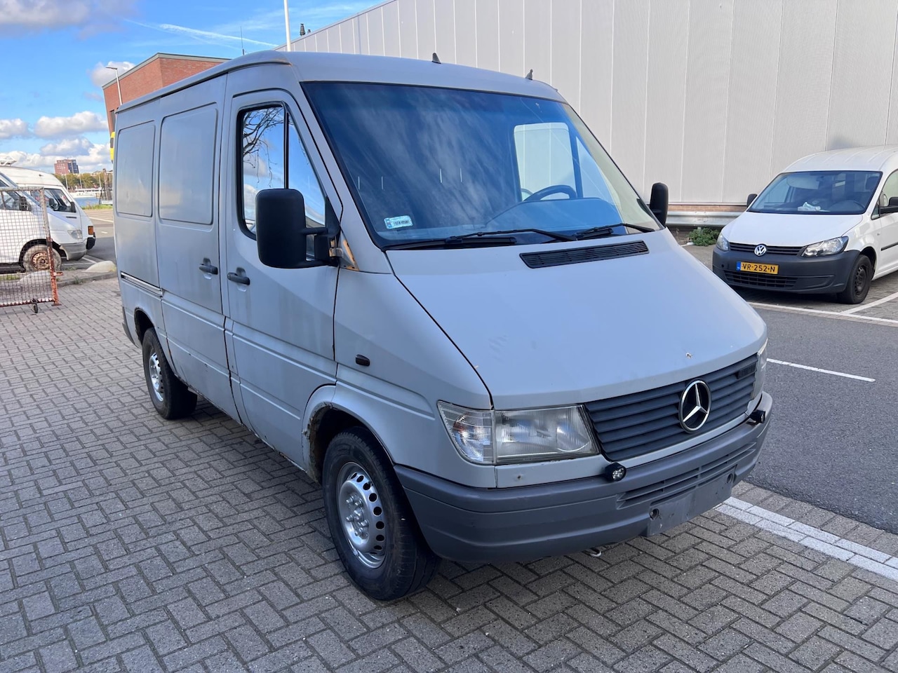 Mercedes-Benz Sprinter - 208 D Original Kort / Laag Tel.+31641468730 - AutoWereld.nl