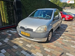 Toyota Yaris - 1.0-16V VVT-i 2000