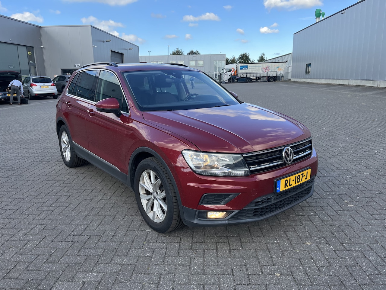Volkswagen Tiguan - 1.4 TSI ACT Comfortline 1.4 TSI ACT Comfortline - AutoWereld.nl