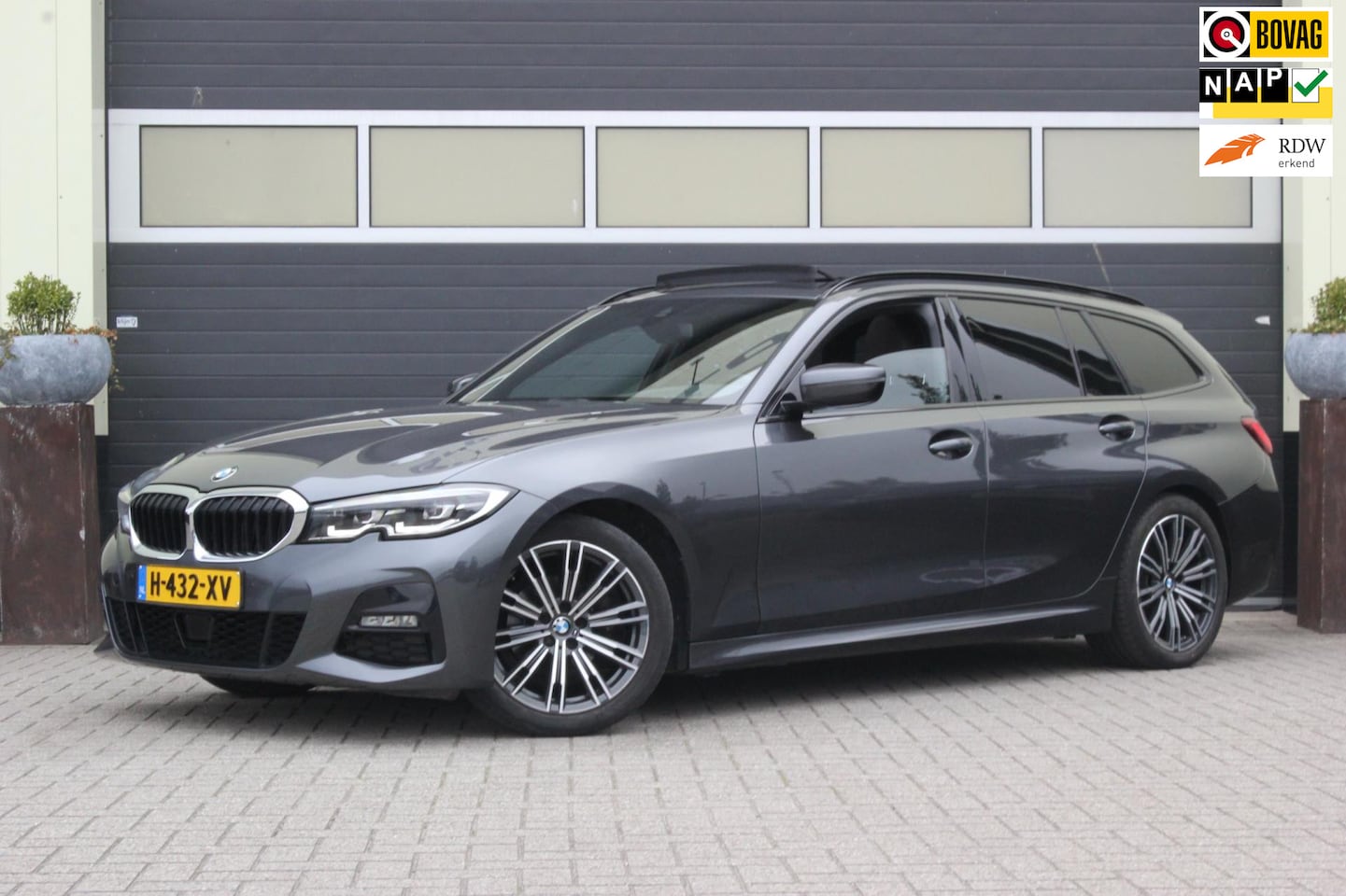 BMW 3-serie Touring - 318i High Executive M Sport| Trekhaak | - AutoWereld.nl