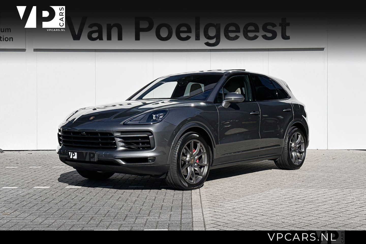 Porsche Cayenne - 3.0 E-Hybrid Schuifdak | Stoelenpakket | Carbon | Head up display - AutoWereld.nl