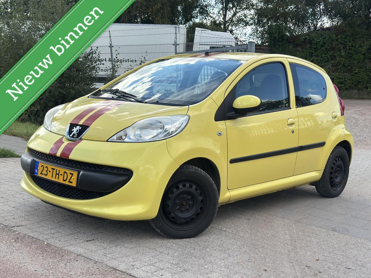 Peugeot 107 - 1.0-12V XS LAAG KM NAP ELEKRAAM STUURBEKRACHTIGI - AutoWereld.nl