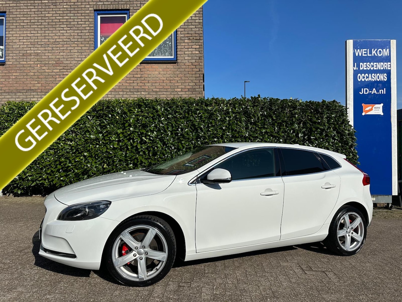 Volvo V40 - 1.6 T3 Climate C, Cruise C, Leder Int, Stoelverw!!!! - AutoWereld.nl