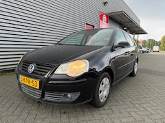 Volkswagen Polo - 1.2 Trendline EXPORT/HANDEL | Airco | Trekhaak | Radio/Cd | Elek. Ramen | CV