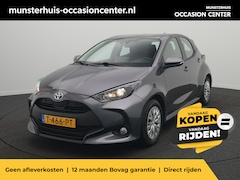 Toyota Yaris - 1.5 Hybrid Active - RIJKLAARPRIJS - All Seasonbanden - Achteruitrijcamera - Adaptive Cruis