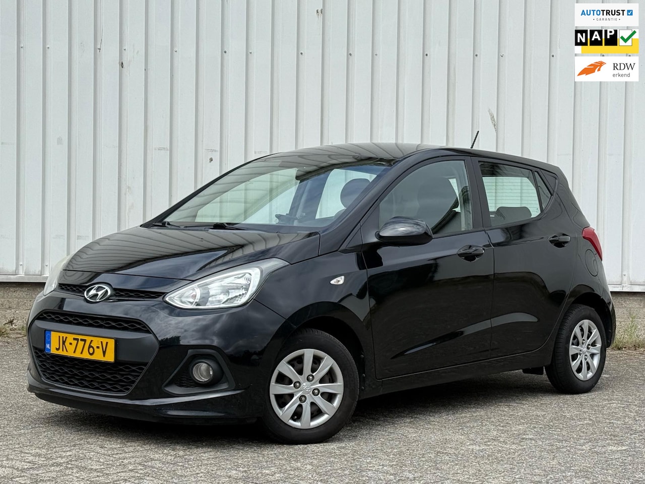 Hyundai i10 - 1.0i i-Motion Comfort 2e Eigenaar,Airco,CruiseControl,ElektrischeRamen,5Deurs,N.A.P!Apk to - AutoWereld.nl