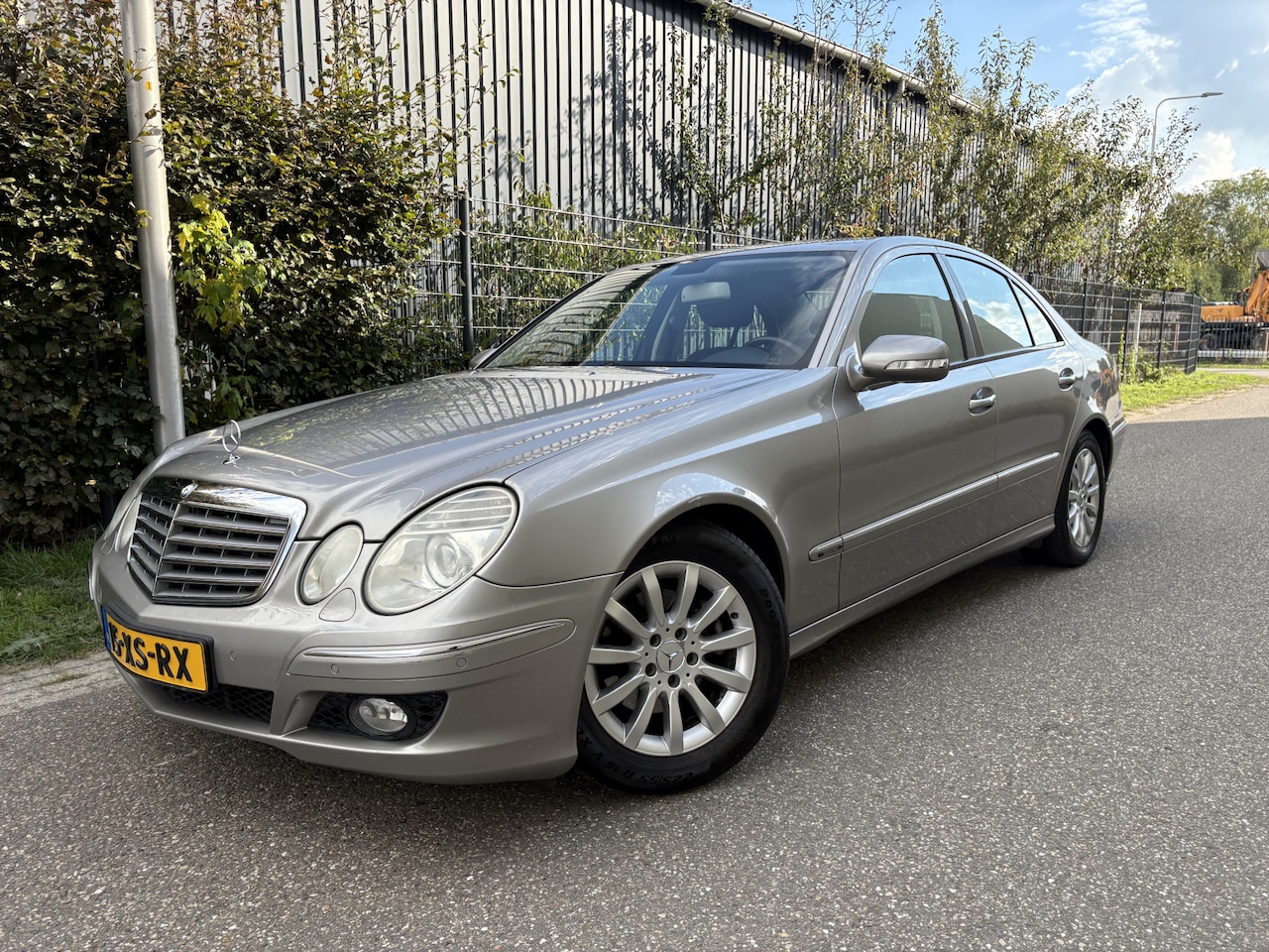 Mercedes-Benz E-klasse - 280 CDI Elegance / AUTOMAAT / NAVI / AIRCO / CRUISE - AutoWereld.nl