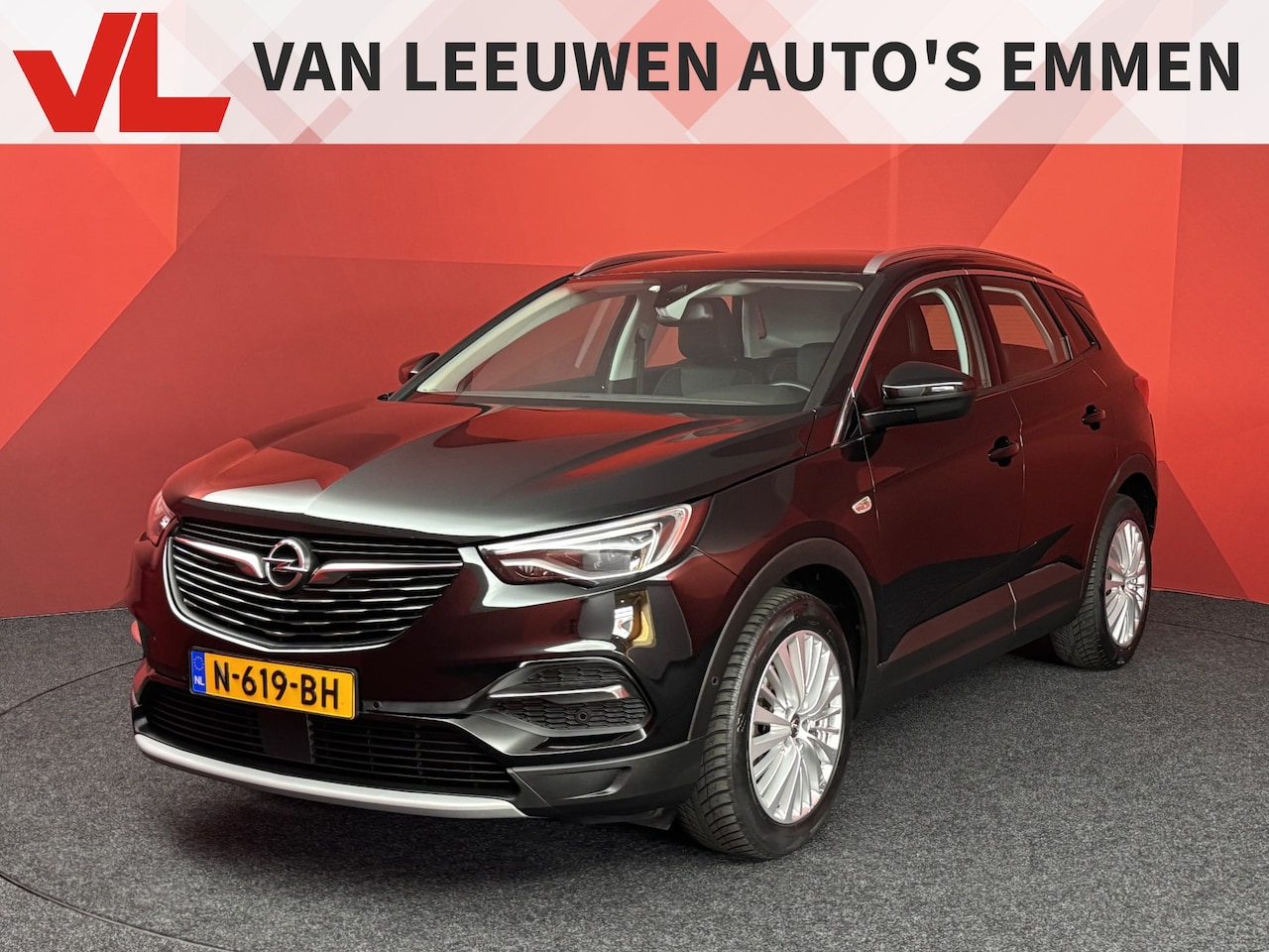Opel Grandland X - 1.2 Turbo Innovation | Automaat | Trekhaak | Camera - AutoWereld.nl