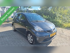 Toyota Aygo - 1.0-12V