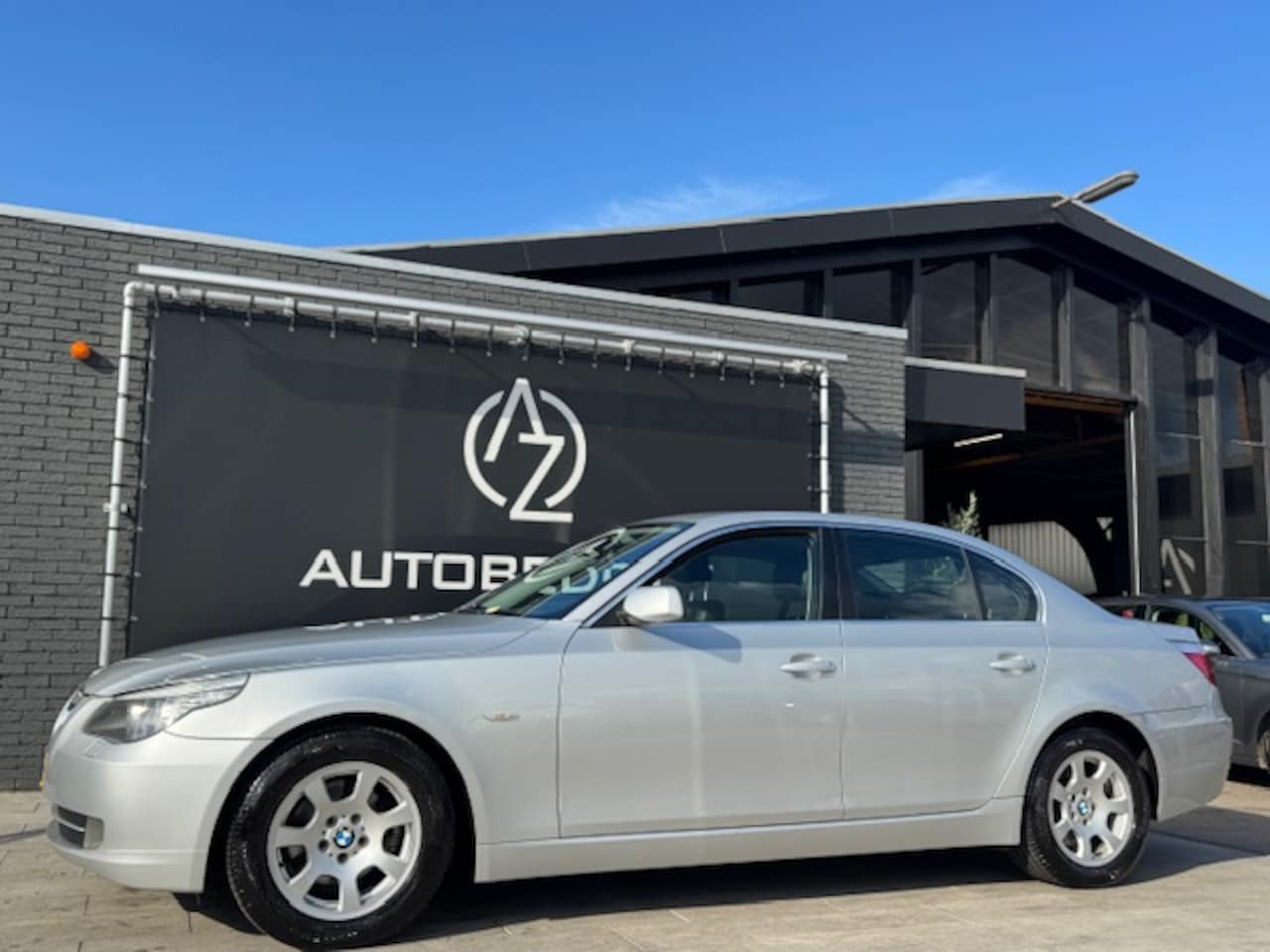 BMW 5-serie - 520i Corporate Lease Business Line AUTOMAAT! - AutoWereld.nl