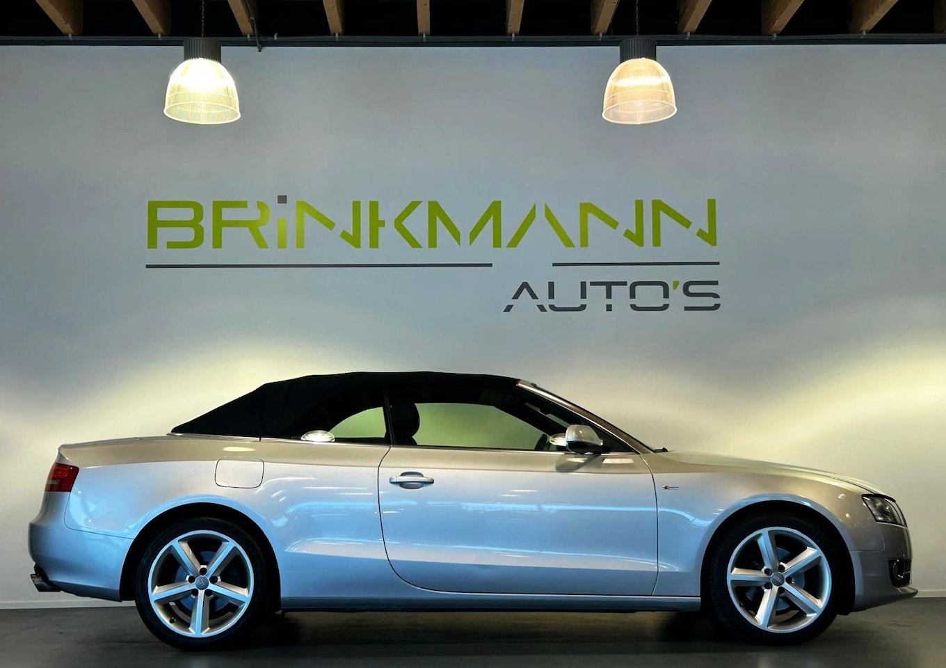 Audi A5 Cabriolet - 2.0 TFSI - S-Line - Sportonderstel - Leer/Alcantara - AutoWereld.nl