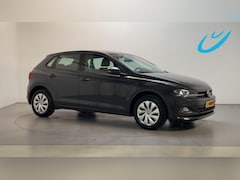 Volkswagen Polo - 1.0 TSI Comfortline Business Parkeersensoren Climate Control Navigatie