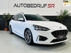 Ford Focus Wagon - 1.0 EcoBoost ST Line Business Head up Display Camera Vol opties