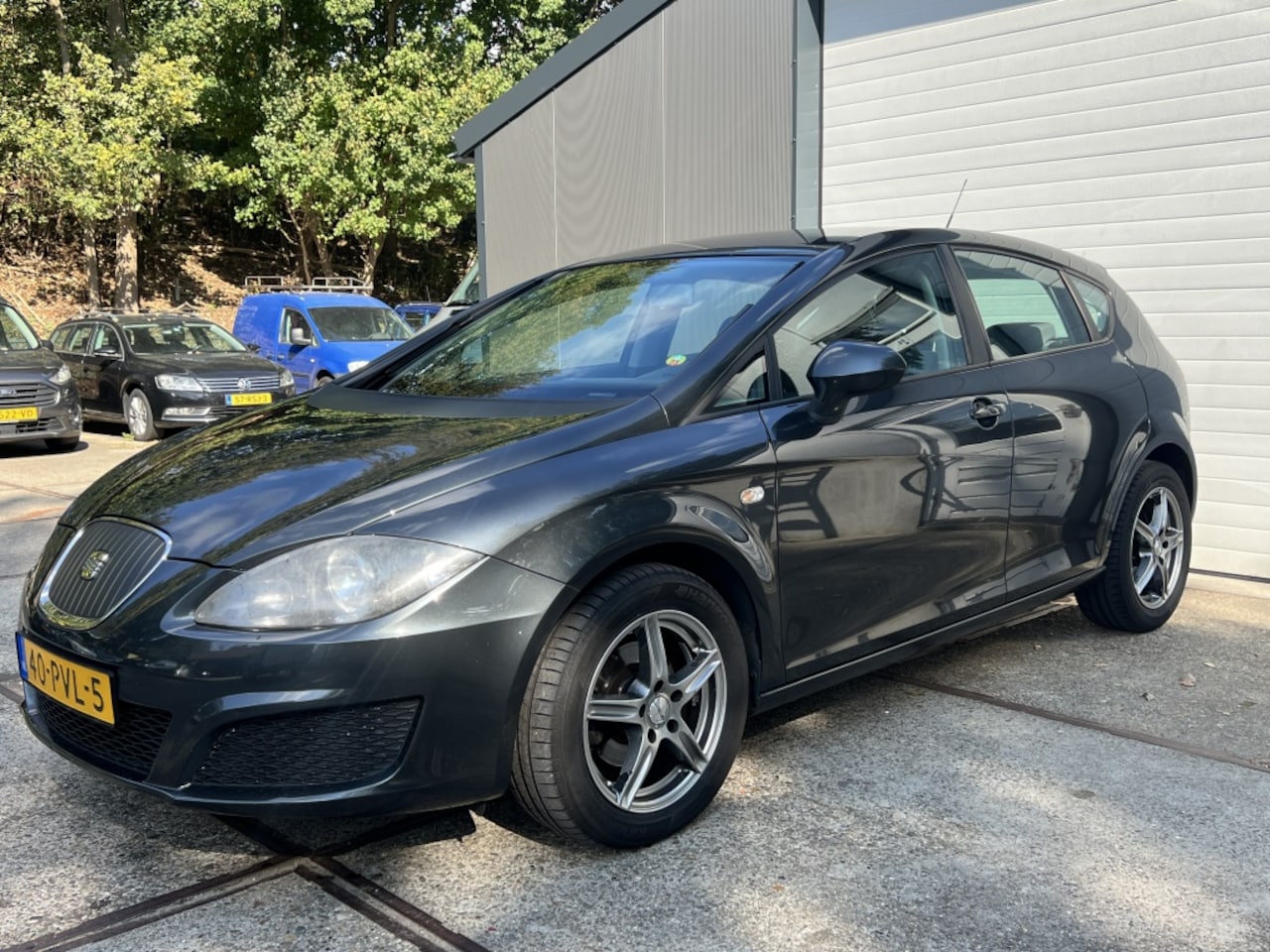 SEAT Leon - 1.6 TDI Eco. | Airco | Lm velgen | Bouwjaar 2011 - AutoWereld.nl