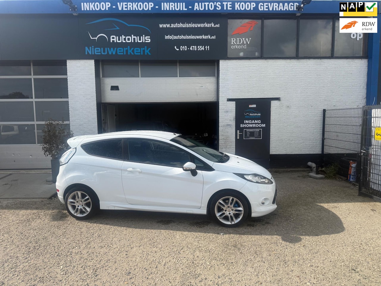 Ford Fiesta - 1.4 Sport- met onderhoudshistorie, Airco, NAP-rapport en een nieuwe APK!!!! - AutoWereld.nl