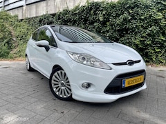 Ford Fiesta - 1.4 Titanium | Airco | Sport Uitvoering
