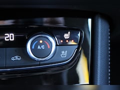 Opel Grandland X - 1.6 Turbo Hybrid4 PHEV Plug-in 300pk Ultimate | Lederen bekleding | Adaptive Cruise Contro