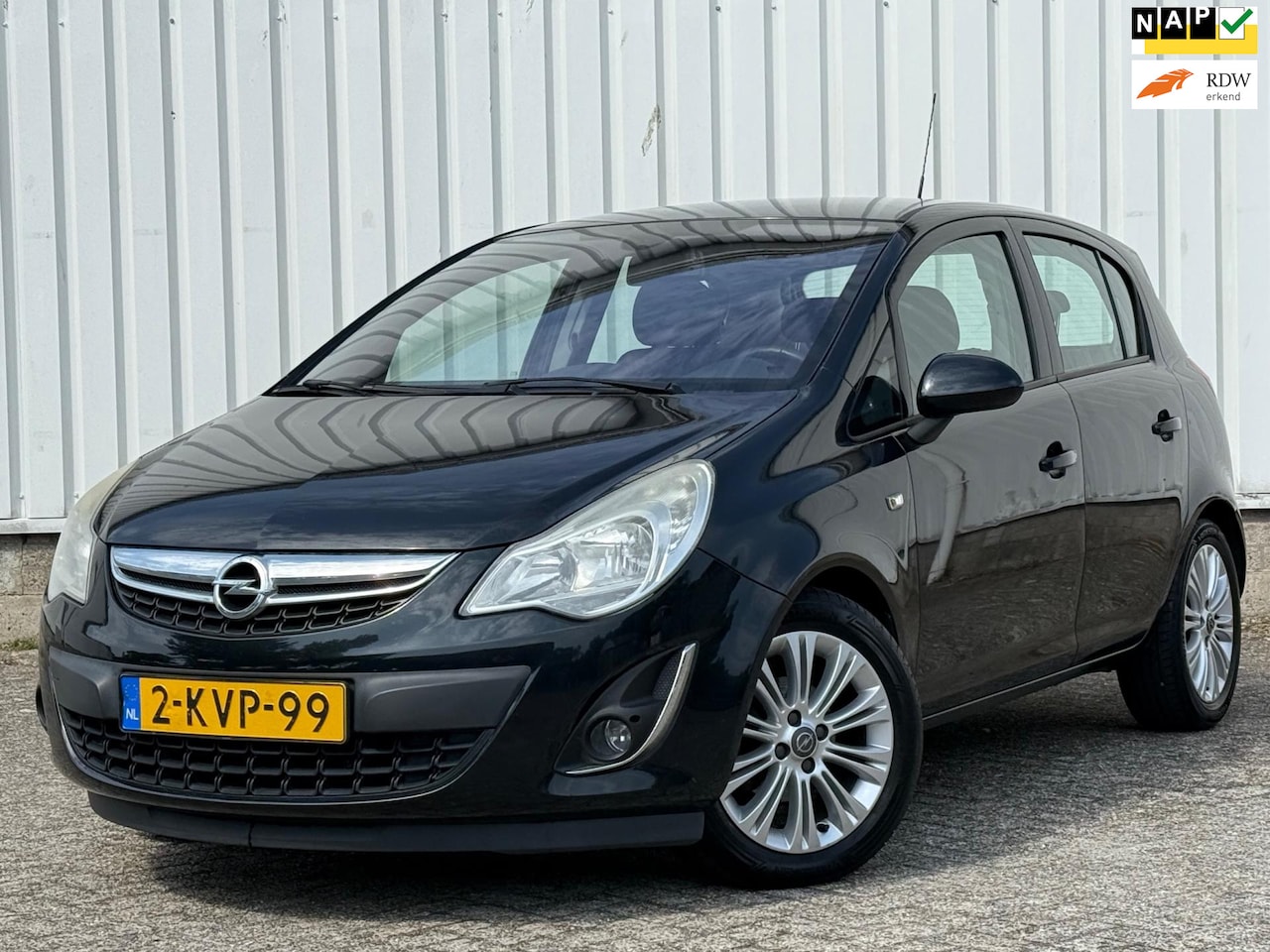 Opel Corsa - 1.4-16V Cosmo StoelVerwarming,StuurVerwarming,Climate,Navi,Cruise,PDC,N.A.P!Apk tot 30-07- - AutoWereld.nl