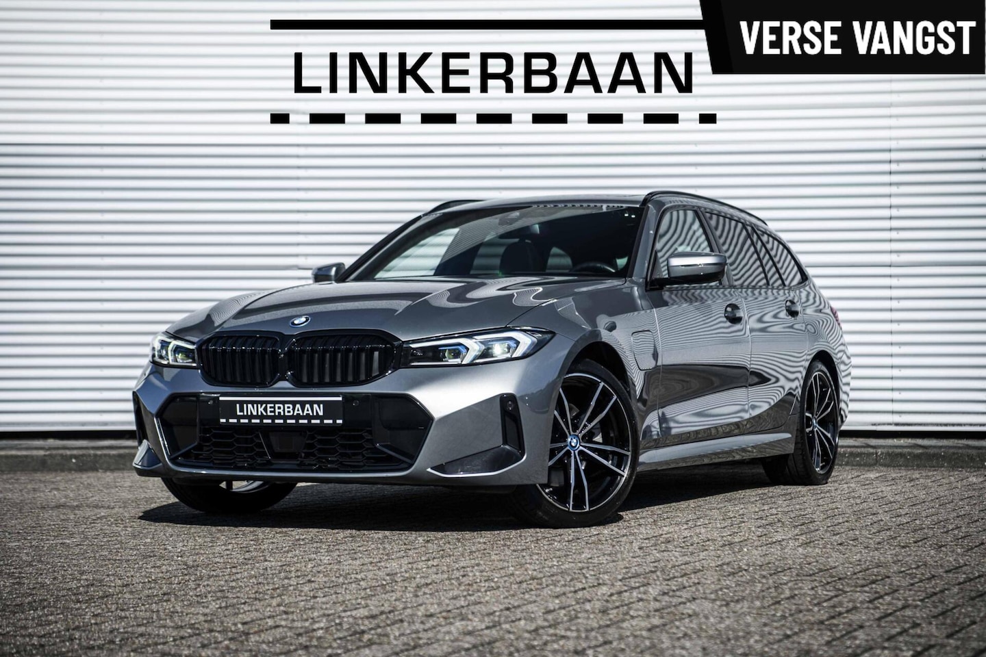 BMW 3-serie Touring - 330e xDrive Hybrid | Full Option | M Sport | Panodak | H&K | Innovation | 19 inch | - AutoWereld.nl