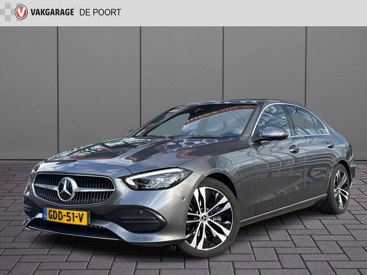 Mercedes-Benz C-klasse - 180 Luxury Line | Sfeerverl. | Memory seat | Carplay | Dodehoek as. - AutoWereld.nl