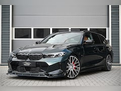 BMW 3-serie Touring - 320e / M-SPORT / PANO / M-PERF SEATS / CARBON / HARMAN KARDON / MEMORY / HUD / OXFORDGREEN