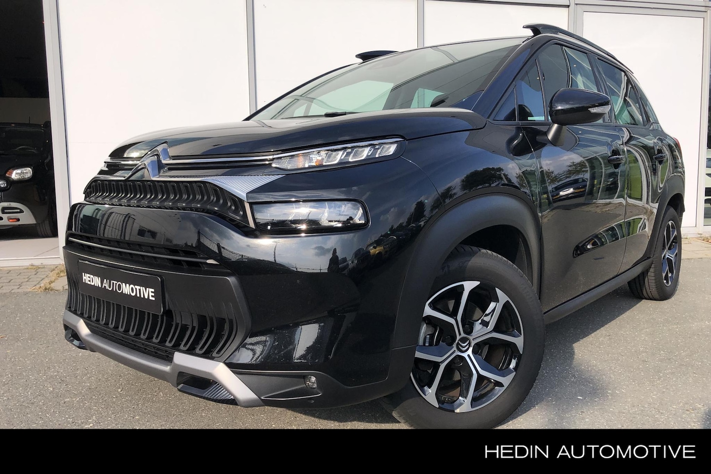 Citroën C3 Aircross - 1.2 Shine 110 PK | Navigatie | Trekhaak | LM-Velgen | Cruise Control | Climate Control | A - AutoWereld.nl