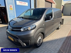Toyota ProAce Worker - 1.6 D-4D Cool Comfort okt-2018 EURO 6 Airco Boekjes zijn aanwezig. 166.058km NAP