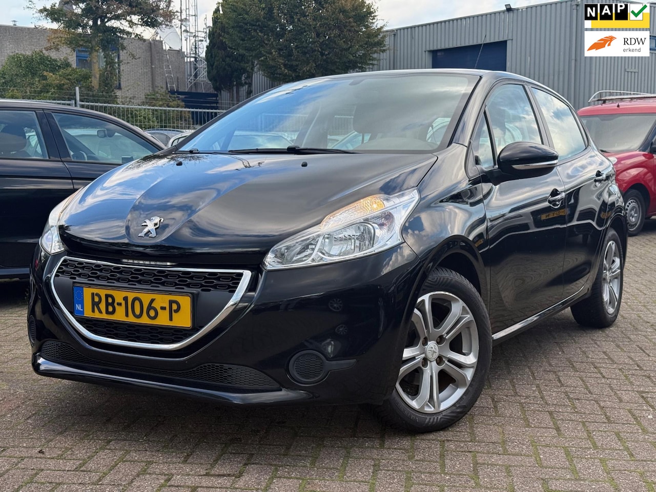 Peugeot 208 - 1.2 VTi Access | Dealer Onderhouden | Nieuwe distr riem - AutoWereld.nl