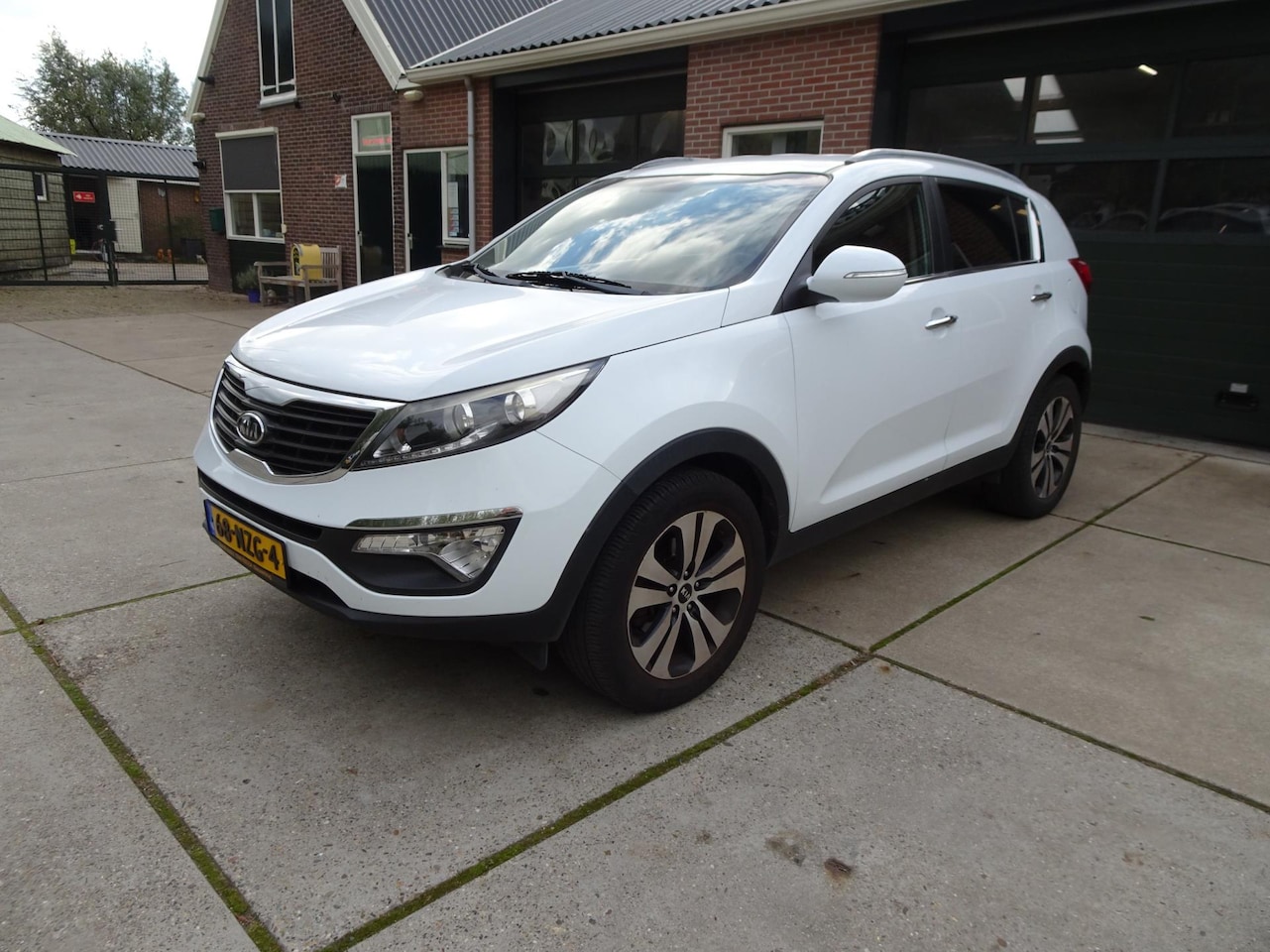 Kia Sportage - 2.0 X-ecutive Plus Pack 2.0 X-ecutive Plus Pack - AutoWereld.nl