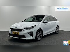 Kia Cee'd Sportswagon - Ceed 1.0 T-GDi ExecutiveLine PANO TREKHAAK LEER LM ECC