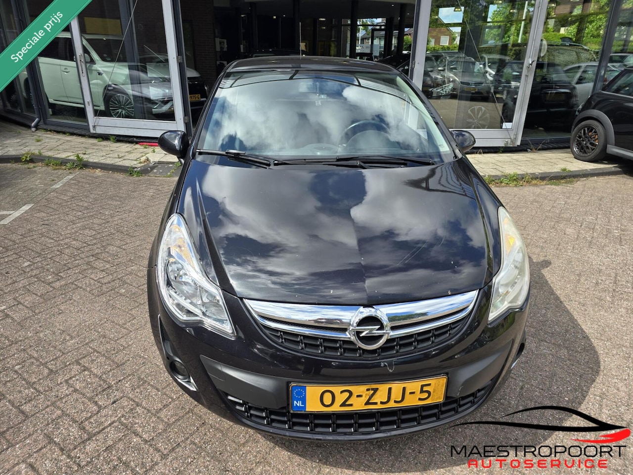 Opel Corsa - 1.2 Anniversay Edition - AutoWereld.nl