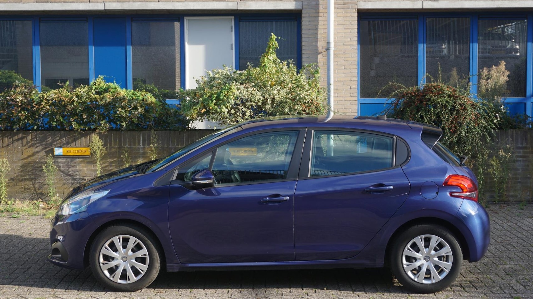 Peugeot 208 - 1.6 Blue HDi Blue Lease incl. BTW - AutoWereld.nl