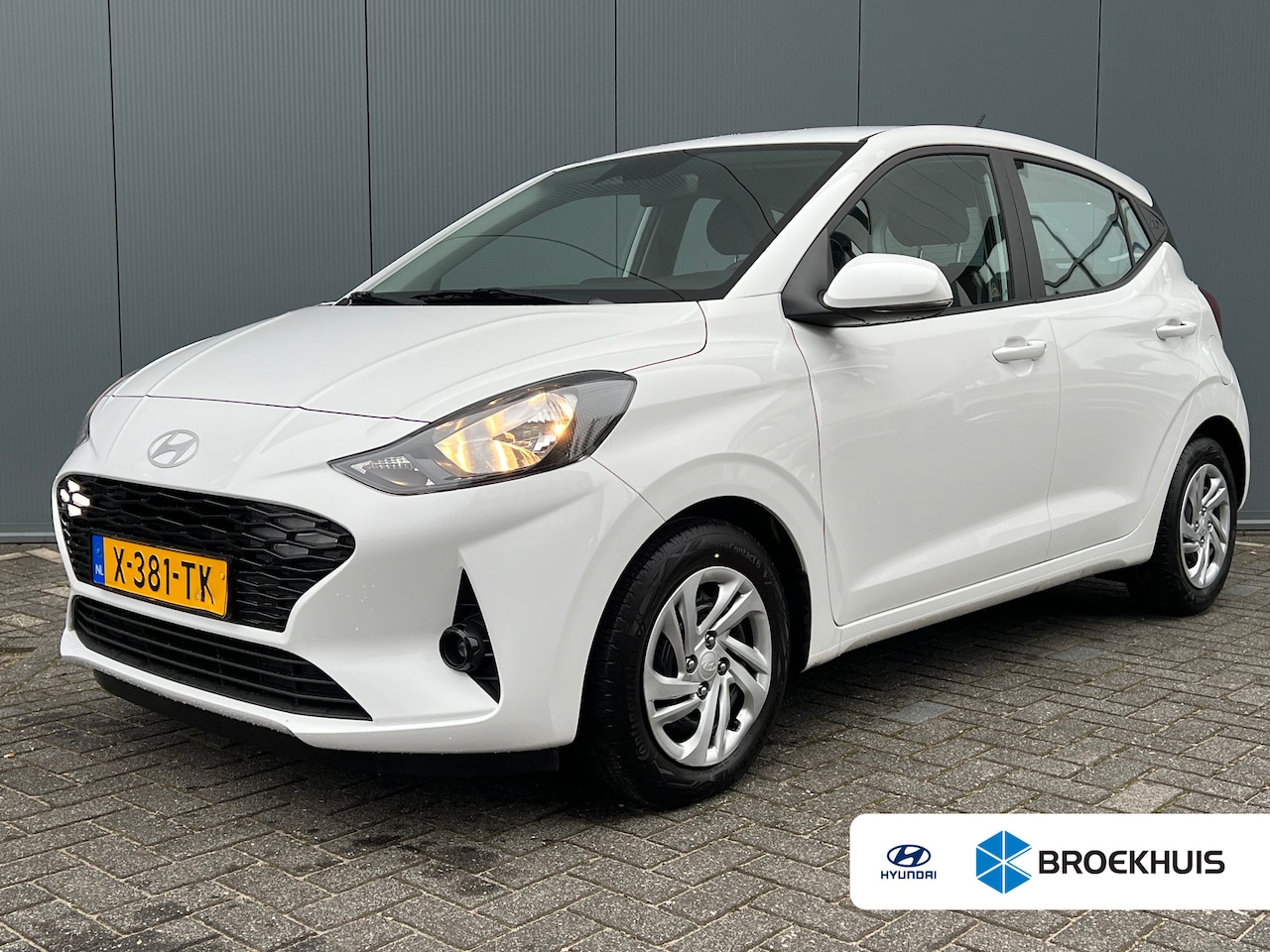 Hyundai i10 - 1.0 66pk Comfort Smart Facelift | LED | Airco | Camera | Carplay | Navigatie | Bluetooth | - AutoWereld.nl