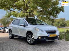 Peugeot 2008 - 1.2 PureTech Style | Panodak + Navi + Clima + Cruise nu €6.975,