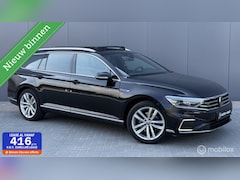 Volkswagen Passat Variant - 1.4 TSI GTE Pano lTrekhaak l 360 I Leer
