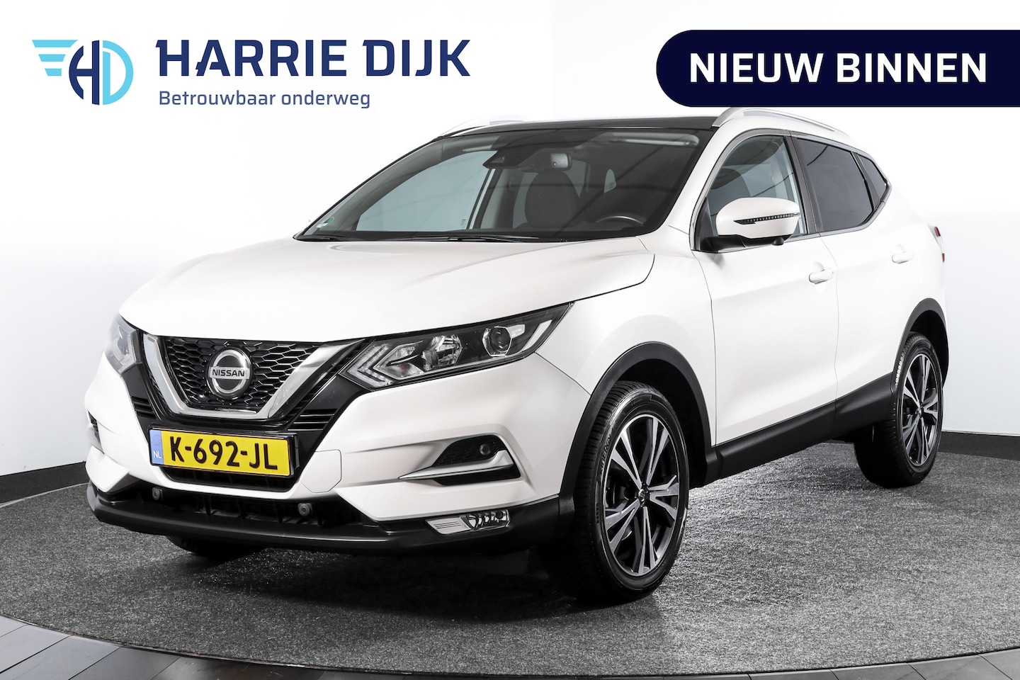 Nissan Qashqai - 1.3 DIG-T N-Connecta 160 PK - Automaat | Pano | Cruise | Stoel-+Voorruitverw. | PDC | 360 - AutoWereld.nl