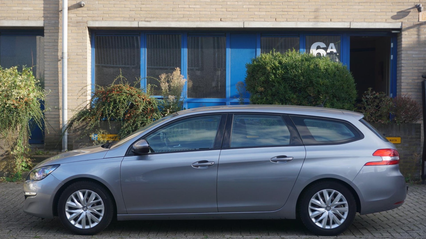 Peugeot 308 SW - 1.6 Blue HDI Blue Lease * TEKST LEZEN ! * - AutoWereld.nl