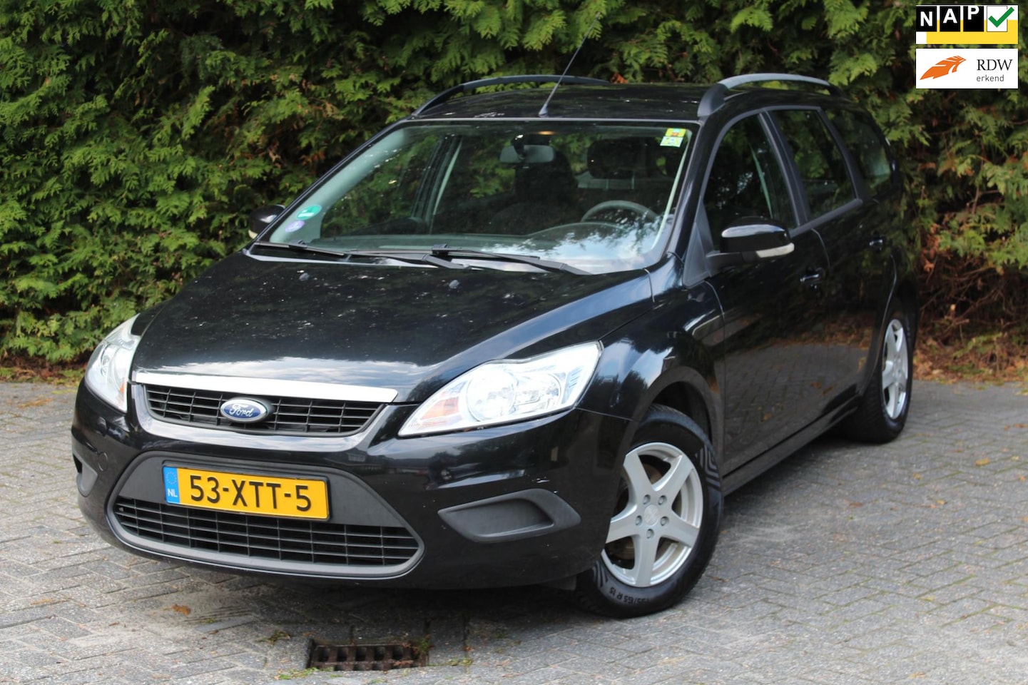 Ford Focus Wagon - 1.6 Trend 101PK | Trekhaak | Airco | Elektrische Ramen | Parkeersensoren - AutoWereld.nl