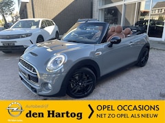 MINI Cabrio - 2.0 Cooper S Leder/Stoelverwarming/2 sets velgen
