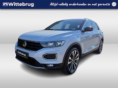Volkswagen T-Roc - 1.5 TSI 150pk DSG Sport / Carplay / Panoramadak / 19" velgen